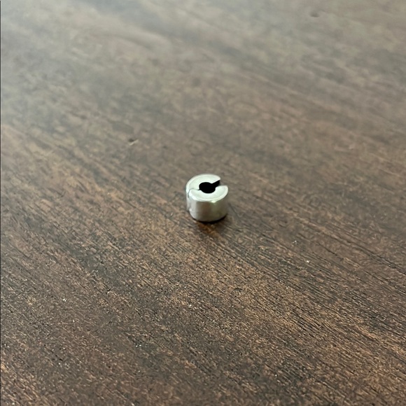 Silver Pandora Clip - Picture 2 of 3